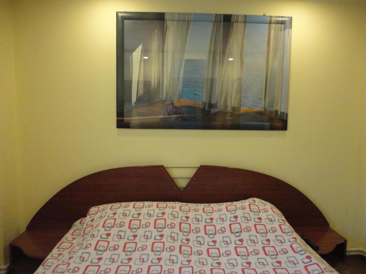 Praha Hotel Γιερεβάν Εξωτερικό φωτογραφία
